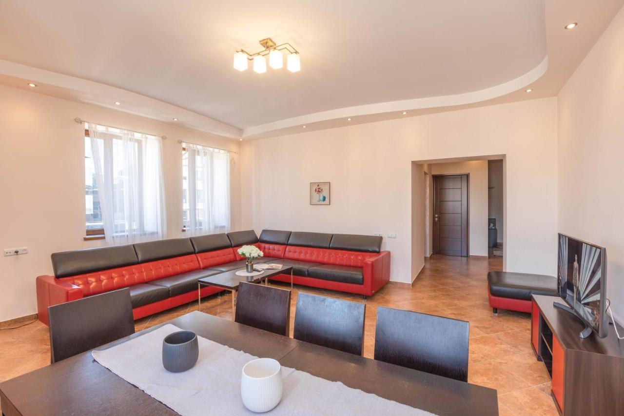 Stay Inn Apartments On Amiryan 4-6 Γιερεβάν Εξωτερικό φωτογραφία